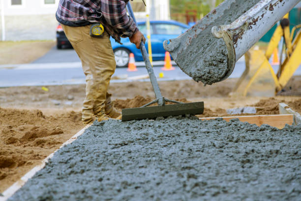 Best Concrete Driveway Installation in Spearville, KS
